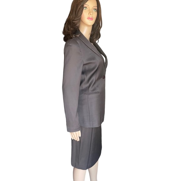 Emporio Armani brawn suit jacket/skirt size 6/8 - Picture 3 of 15